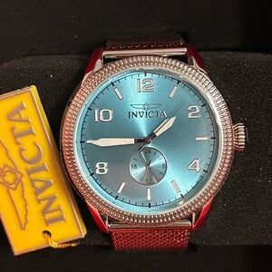 Invicta Vintage Mens Watch Quartz Light Blue Dial Silver Tone Bracelet 48914 NIB